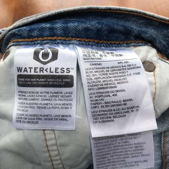 Levi's Classic Blue Jeans straight leg/ 26 by 28, red tab 501 skinny, like new - Picture 7 of 13